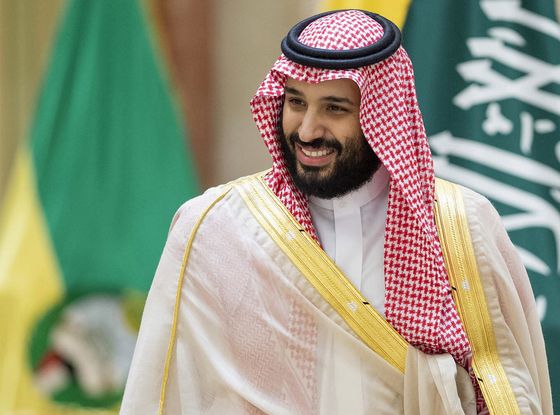 شاهزادگان سعودی برای کسب درآمد حتی در بندر بن سلطانه به فروش اموال، کشتی های تفریحی و آثار هنری روی می آورند.