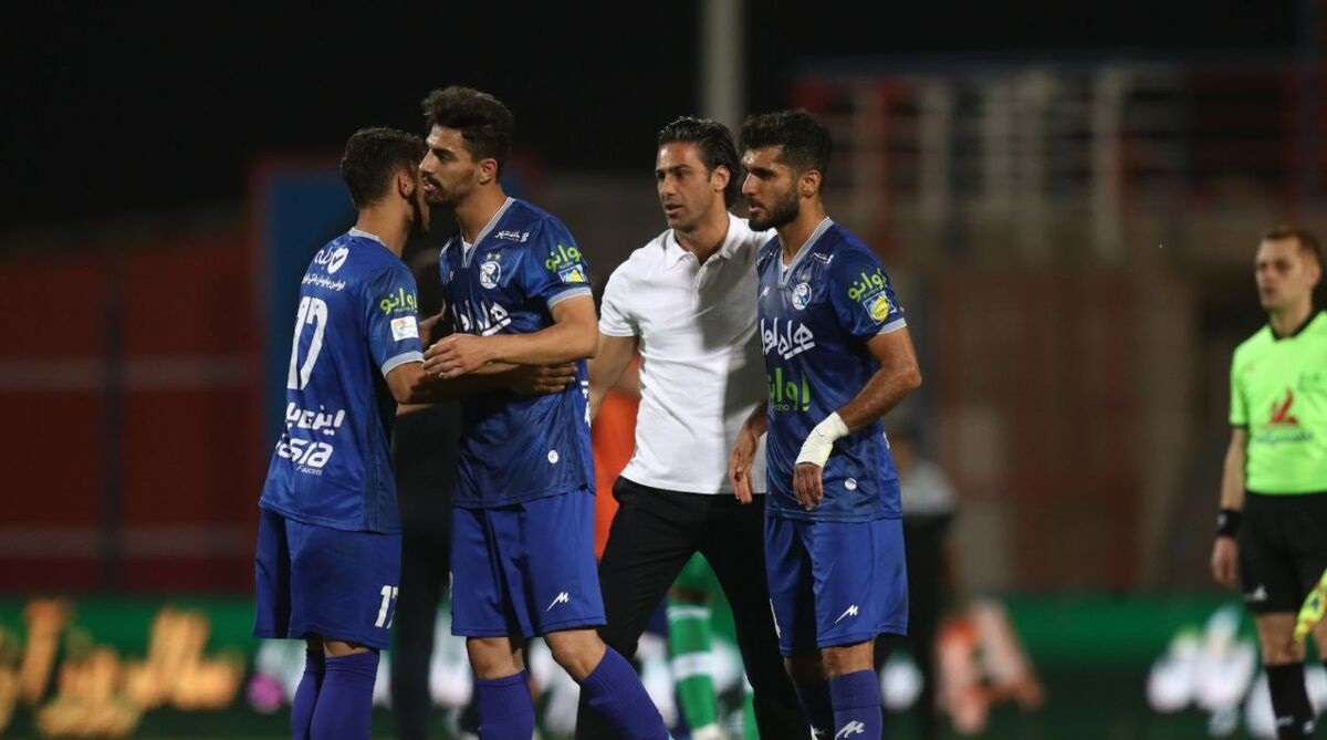 فرهاد مجیدی چند سال در امارات می ماند ؟ فرهاد مجیدی چند سال در امارات می ماند ؟