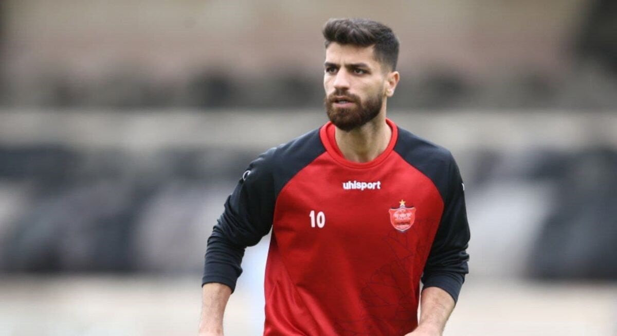 میلاد سرلک پرسپولیسی ها را دور می زند ؟ میلاد سرلک پرسپولیسی ها را دور می زند ؟