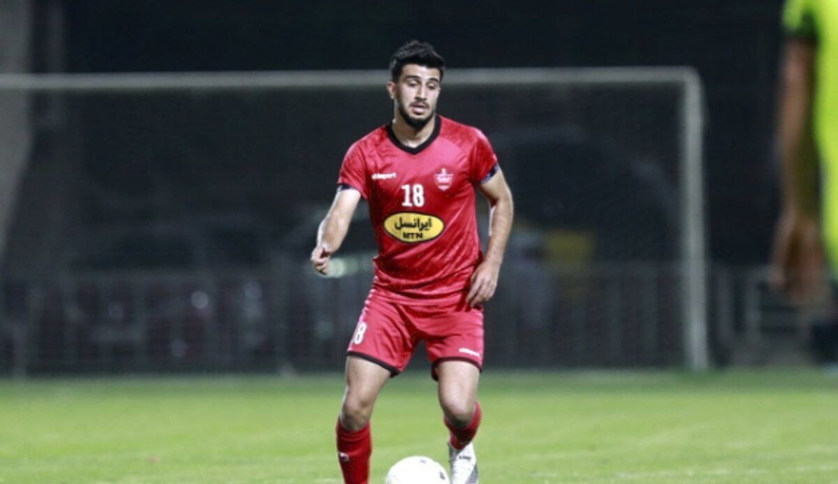 یحیی به هافبک پرسپولیس اوکی می دهد ؟