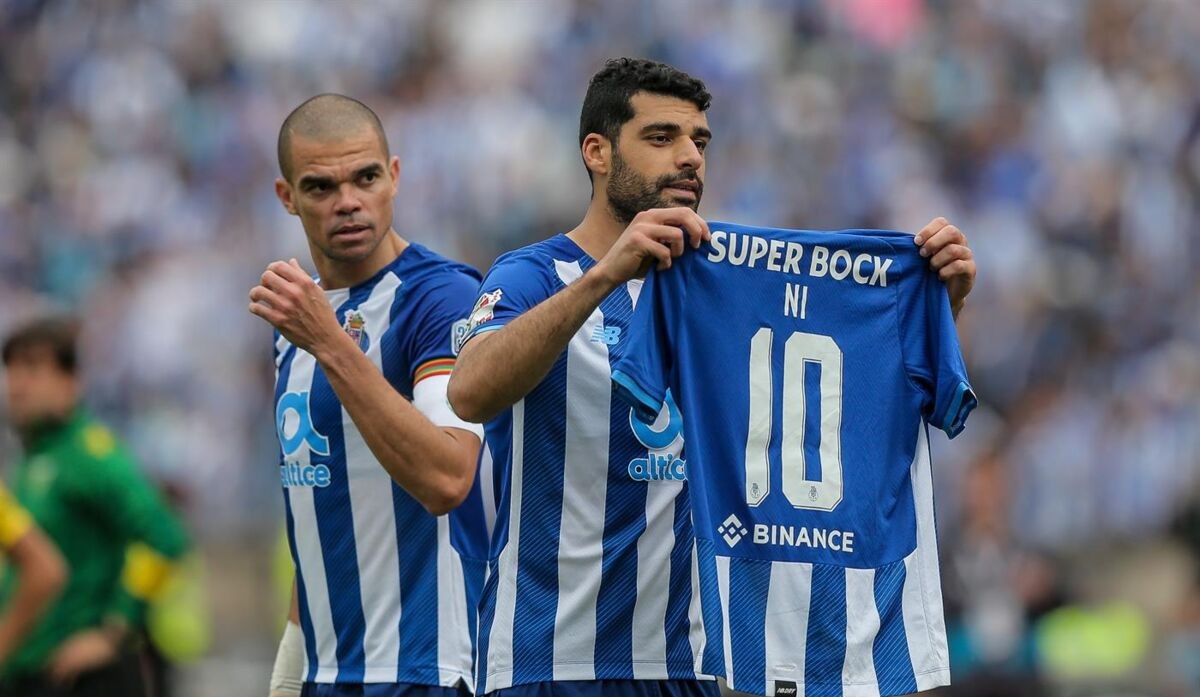 ۵ پیشنهاد اروپایی برای ستاره پرسپولیسی