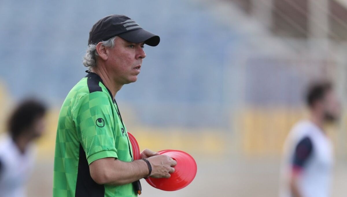 جایگزین جذاب یحیی در تمرینات پرسپولیس ؛ این مرد خیال سرخ ها را راحت می کند ؟ جایگزین جذاب یحیی در تمرینات پرسپولیس ؛ این مرد خیال سرخ ها را راحت می کند ؟