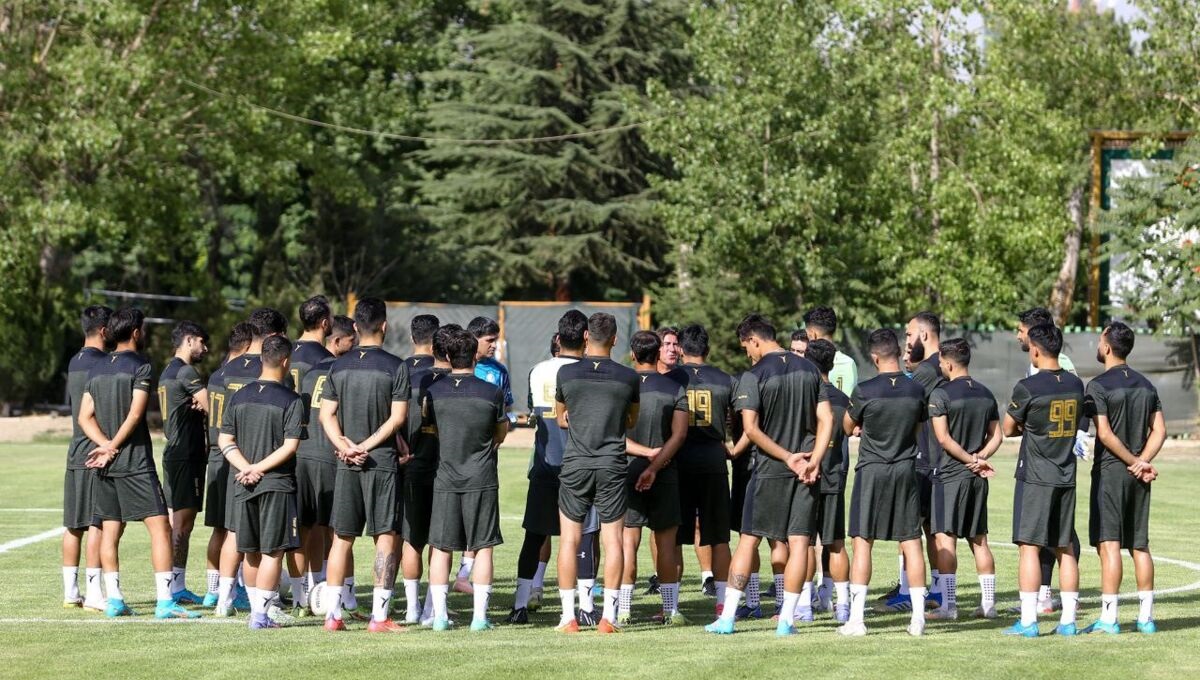 اتفاق عجیب در تمرین استقلال ؛ درخواست مهم ساپینتو اتفاق عجیب در تمرین استقلال ؛ درخواست مهم ساپینتو