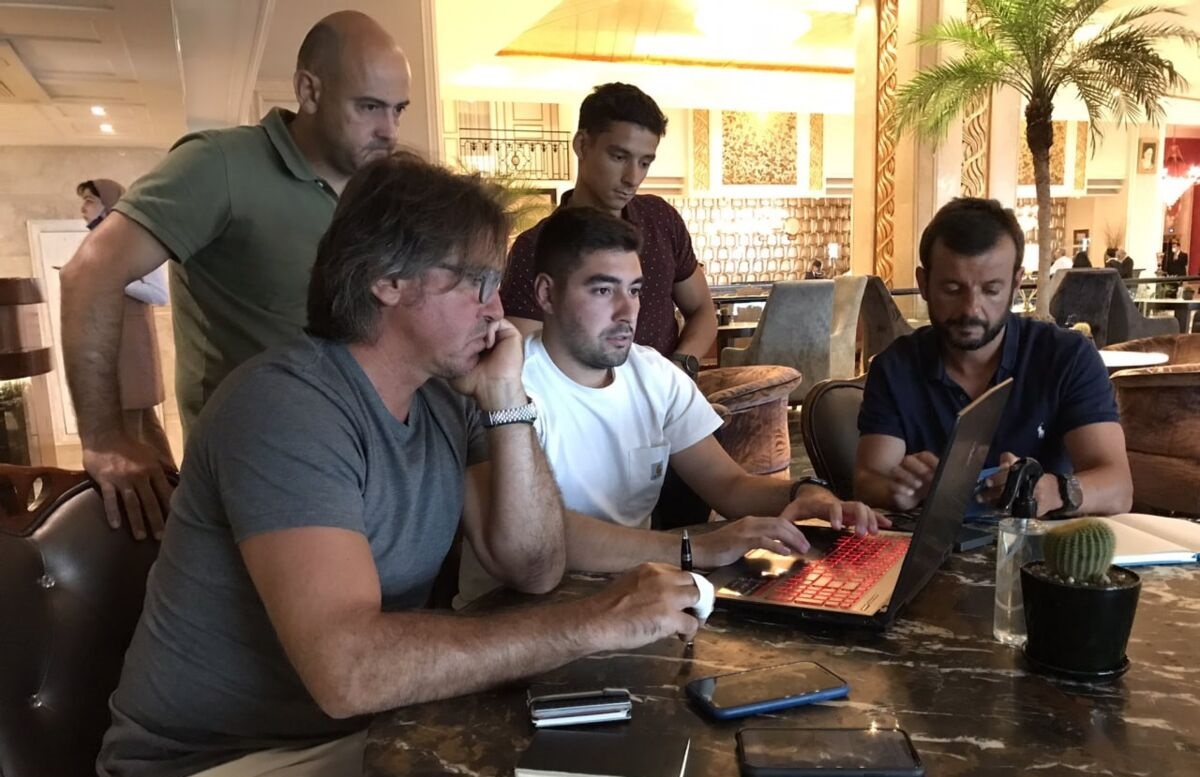 یک اتفاق جالب در استقلال و کادرفنی آبی ها یک اتفاق جالب در استقلال و کادرفنی آبی ها