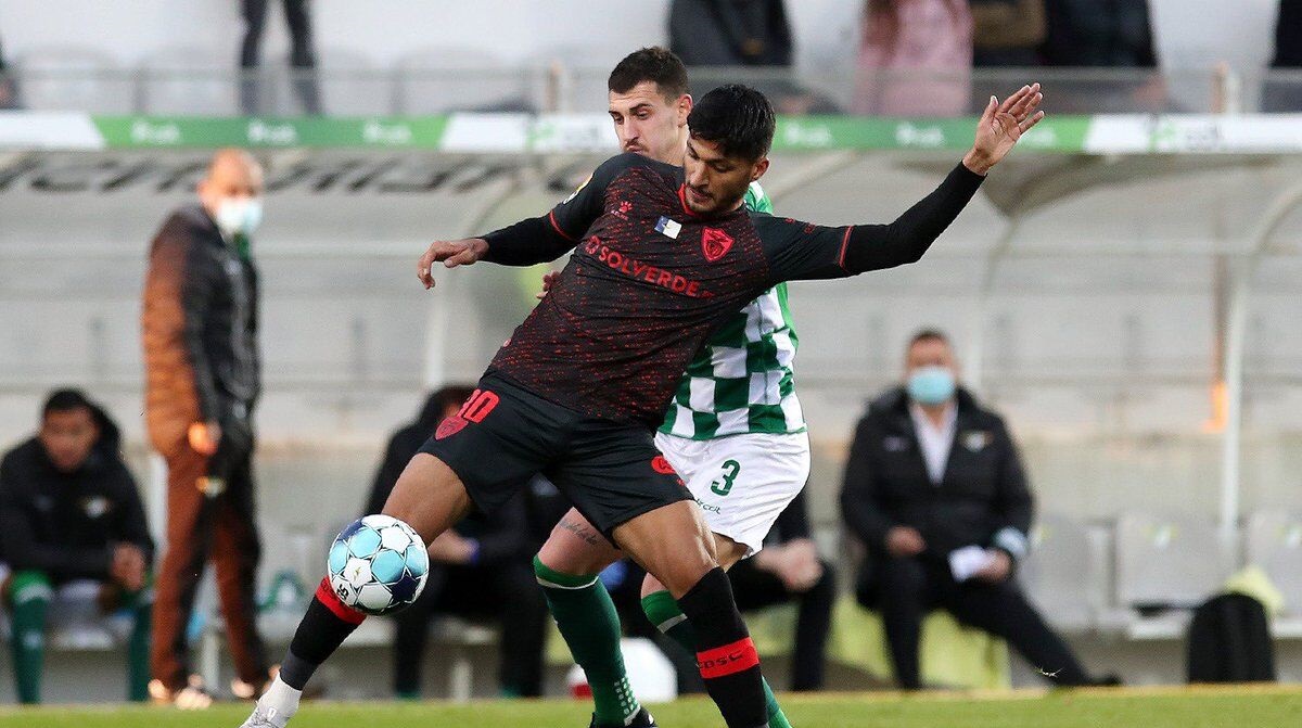 در انتظار انتخاب سرنوشت ساز گزینه نقل و انتقالاتی استقلال