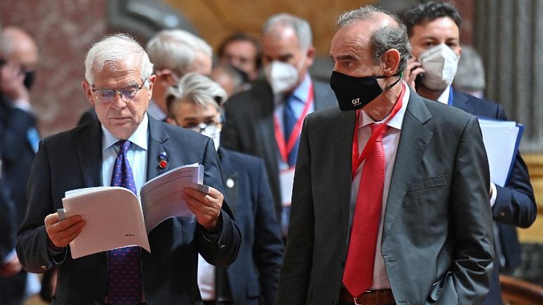 وزارت خارجه آمریکا: از سرگرفتن مذاکرات با ایران شدنی ست، اما این موضوع را پس از پایان سفر تیم اتحادیه اروپا به ایران متوجه میشویم / تهران باید خواستههای فرابرجامی اش را کنار بگذارد وزارت خارجه آمریکا: از سرگرفتن مذاکرات با ایران شدنی ست، اما این موضوع را پس از پایان سفر تیم اتحادیه اروپا به ایران متوجه میشویم / تهران باید خواستههای فرابرجامی اش را کنار بگذارد