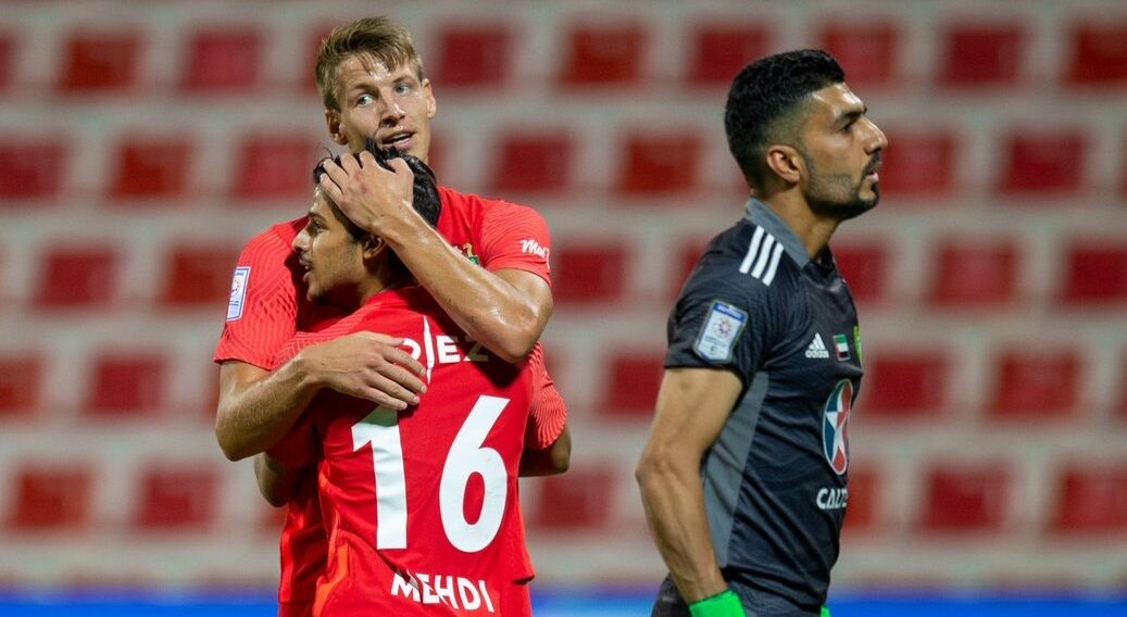 این ستاره دوست ندارد استقلالی شود ؟