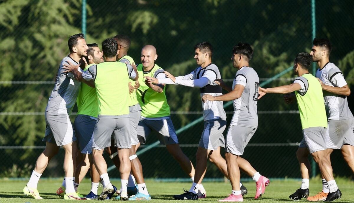 استراتژی جالب ساپینتو برای ترافیک خط حمله استقلال استراتژی جالب ساپینتو برای ترافیک خط حمله استقلال