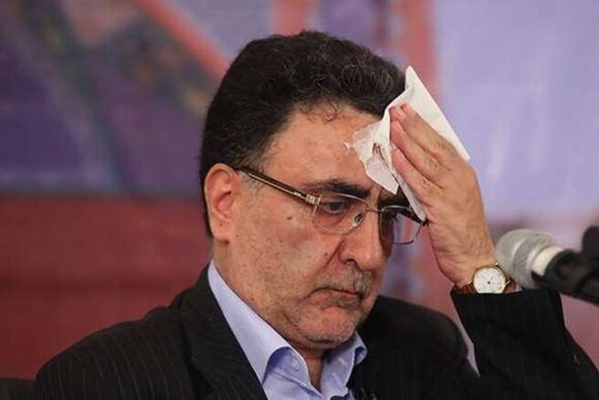 تاجزاده در دادگاه سكوت كرد