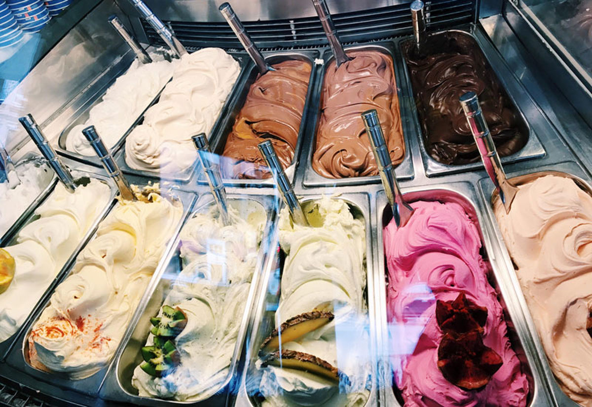 معرفی بهترین بستنی فروشی‌ های تهران