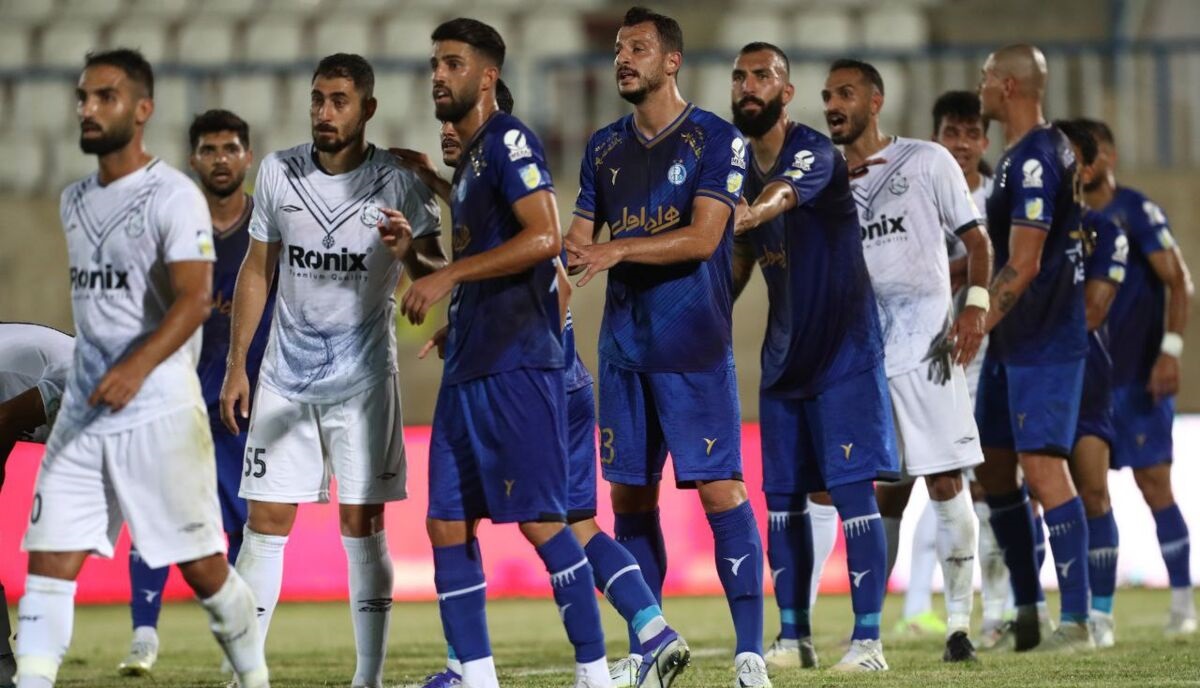 کامبک استقلال بعد از 389 روز کامبک استقلال بعد از 389 روز