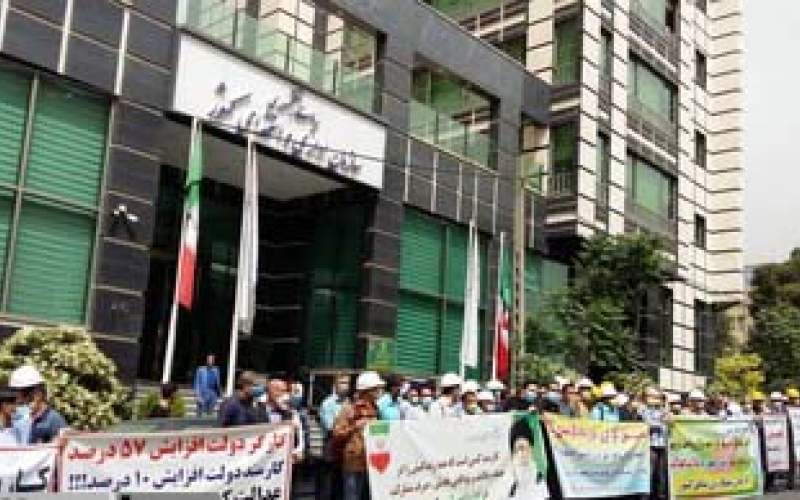 بیش از۵۰ درصدنیروهای‌ استخدامی کشور رانتی و ۴۵ درصدآنها ناکارآمد هستند