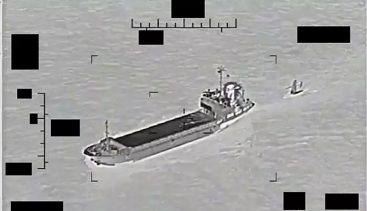 سپاه: ادعای امریکا مبنی بر تلاش نیروی دریایی سپاه برای تصرف یک شناور در خلیج فارس مضحک است