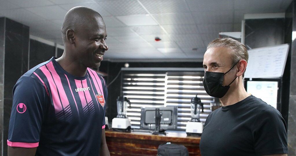 فرمول جدید یحیی برای برد پرسپولیس فرمول جدید یحیی برای برد پرسپولیس