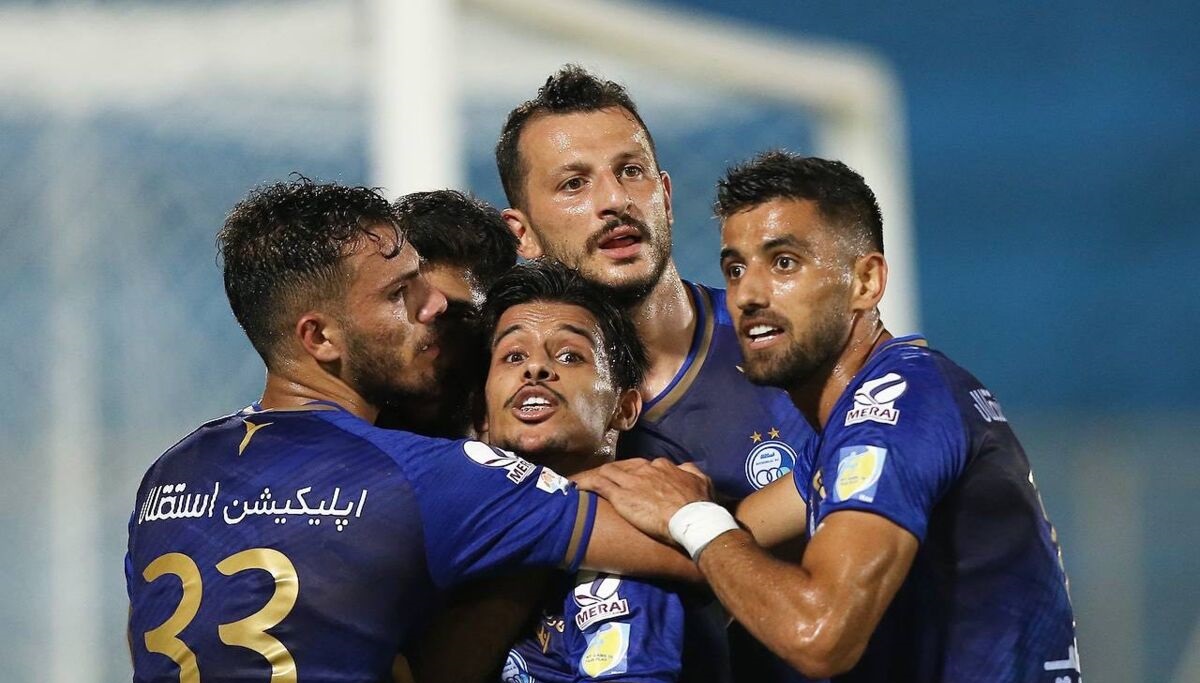 تصمیم مهم ساپینتو ؛ نیمکتنشینی ستاره محبوب استقلالیها قطعی است! تصمیم مهم ساپینتو ؛ نیمکتنشینی ستاره محبوب استقلالیها قطعی است!