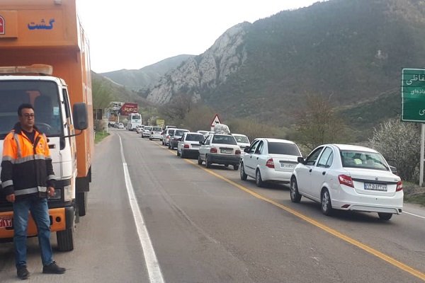 وضعیت جادهها و راهها، امروز ۳ شهریور ۱۴۰۱ / ترافیک سنگین در هراز و فیروزکوه وضعیت جادهها و راهها، امروز ۳ شهریور ۱۴۰۱ / ترافیک سنگین در هراز و فیروزکوه
