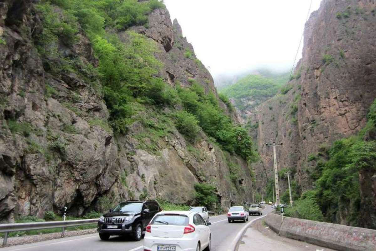 وضعیت جاده ها و راه ها، امروز ۱۸ مهر ۱۴۰۱ / جاده چالوس و آزادراه شمال مسدود است