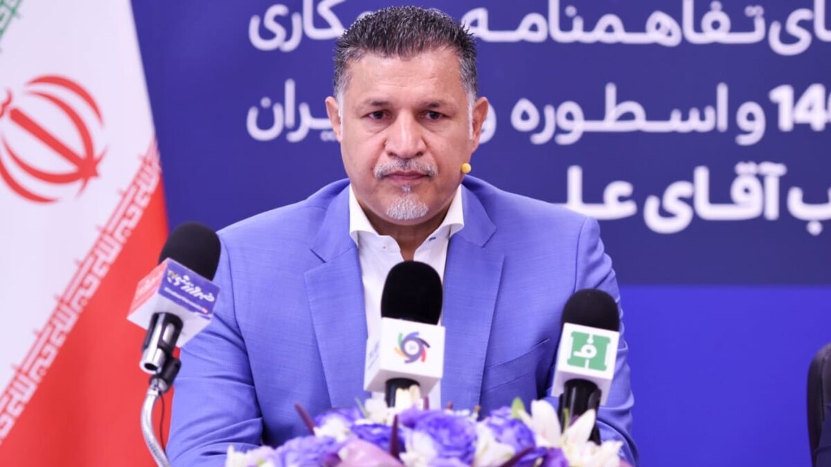 هواداران هرتابرلین از خجالت این پرسپولیسی درآمدند