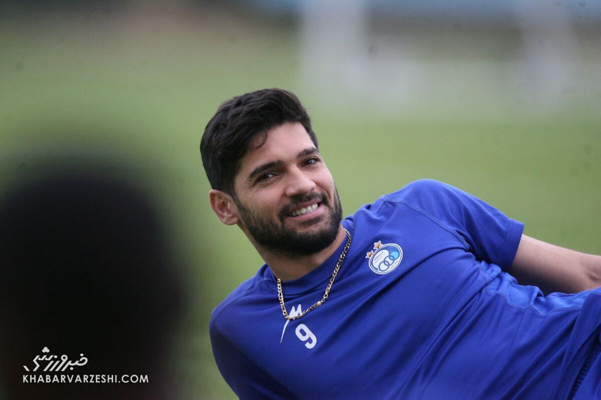 با انگیزه ترین بازیکن استقلال مقابل ذوب آهن