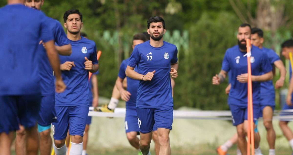 به خاطر وریا غفوری در لیست مازاد استقلال قرار گرفتم