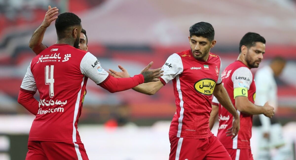 حمله عجیب به ستاره پرسپولیس : با ۵۵ سال سن میتوانم مثل ترابی توپ لو بدهم! حمله عجیب به ستاره پرسپولیس : با ۵۵ سال سن میتوانم مثل ترابی توپ لو بدهم!