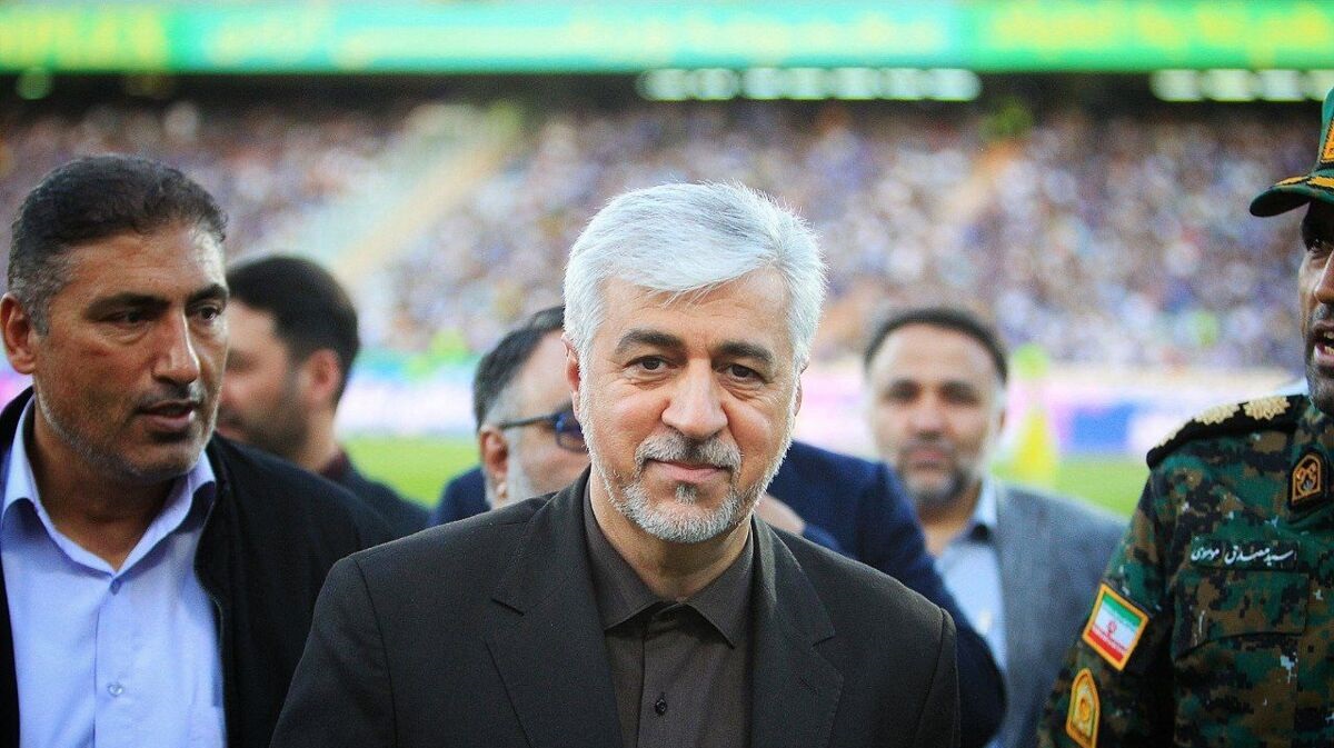 سنگ تمام وزیر ورزش برای کی روش و تیمش