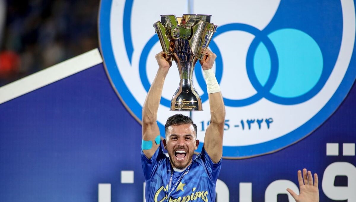 اقدام عجیب ساپینتو پیش از ترک ایران