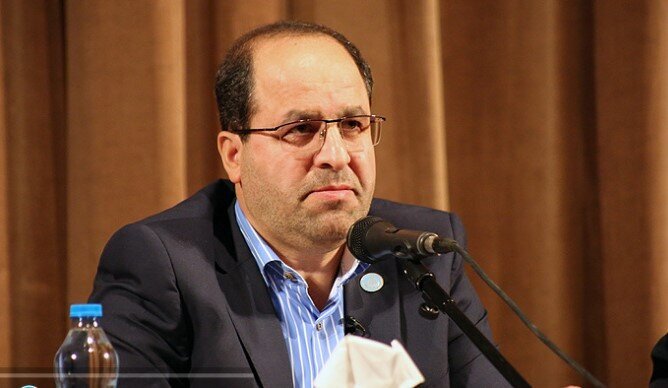 رئیس دانشگاه تهران: استقرار گیت‌ ورود و خروج با هدف صیانت از دانشگاه است/ فکر نمی‌کنم ممنوع‌الورودی‌ها تا آنجا ادامه پیدا کند که با مشکل سنوات مواجه شوند