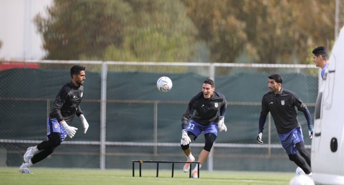 خط قرمز کی روش دور نام استقلالی ها خط قرمز کی روش دور نام استقلالی ها