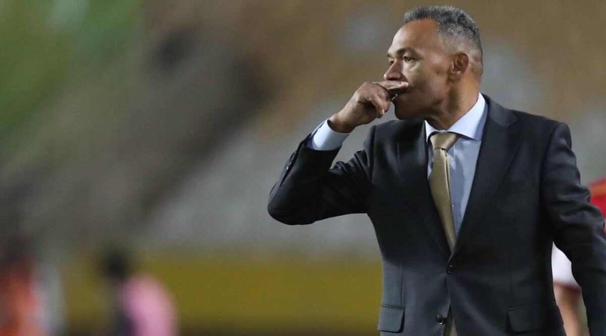 سه ملی پوش سپاهان چه کسانی هستند؟ سه ملی پوش سپاهان چه کسانی هستند؟