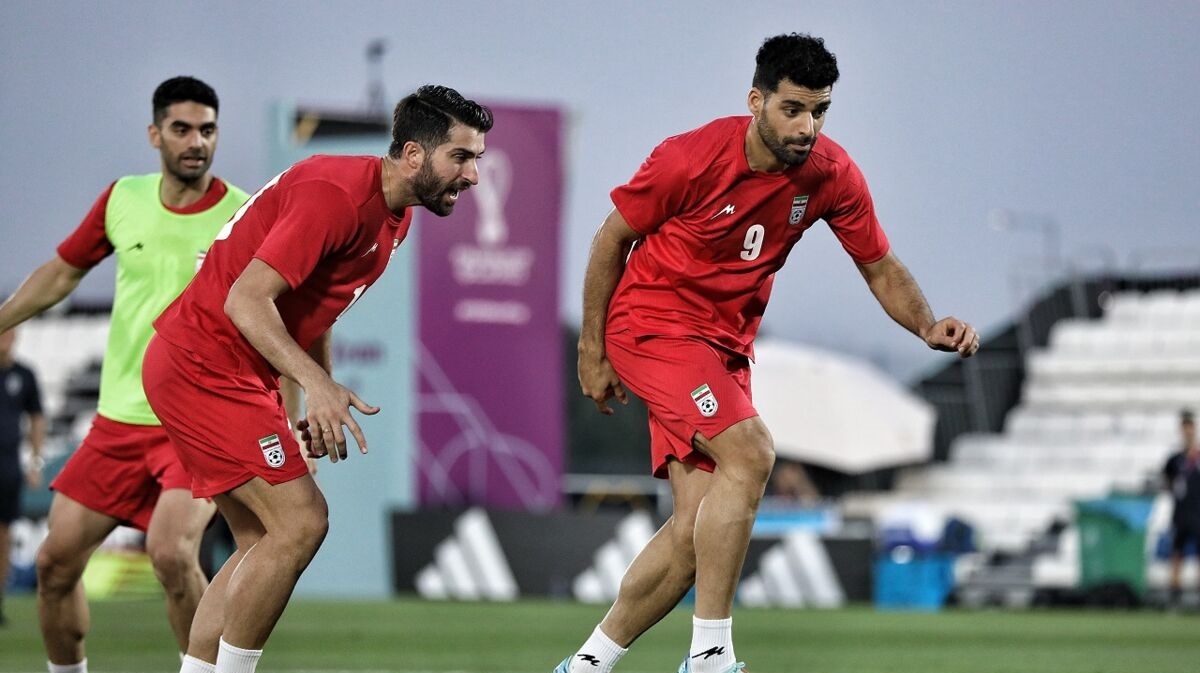 پیام مادر مهدی طارمی برای پسرش پیام مادر مهدی طارمی برای پسرش