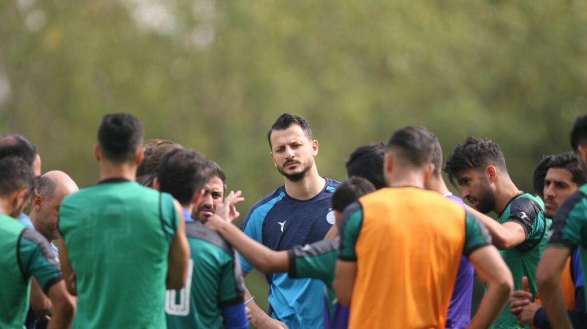 سوپرایز استقلالی ها برای دیدار با پرسپولیس سوپرایز استقلالی ها برای دیدار با پرسپولیس