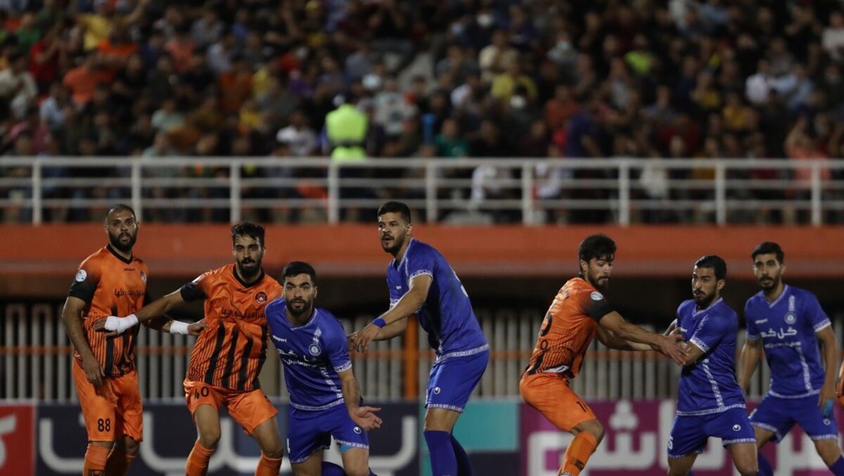 کری عجیب مربی حریف برای پرسپولیسی ها کری عجیب مربی حریف برای پرسپولیسی ها