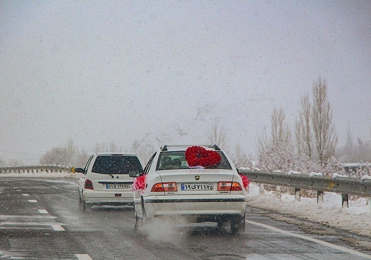 وضعیت جاده‌ها و راه‌ها، امروز ۱۰ آذر ۱۴۰۱ / بارش باران در آزادراه قزوین - رشت