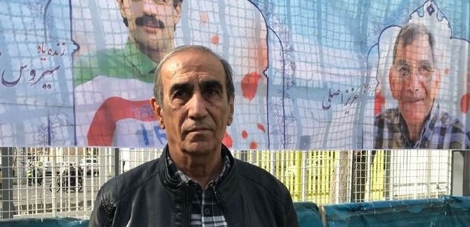 طعنه یک استقلالی : کی‌روش با این نتایج خجالت نمی‌کشد؟