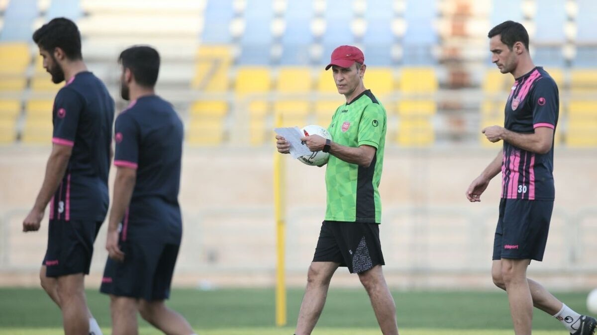 چرا سرمربی پرسپولیس لیست مازاد ندارد؟