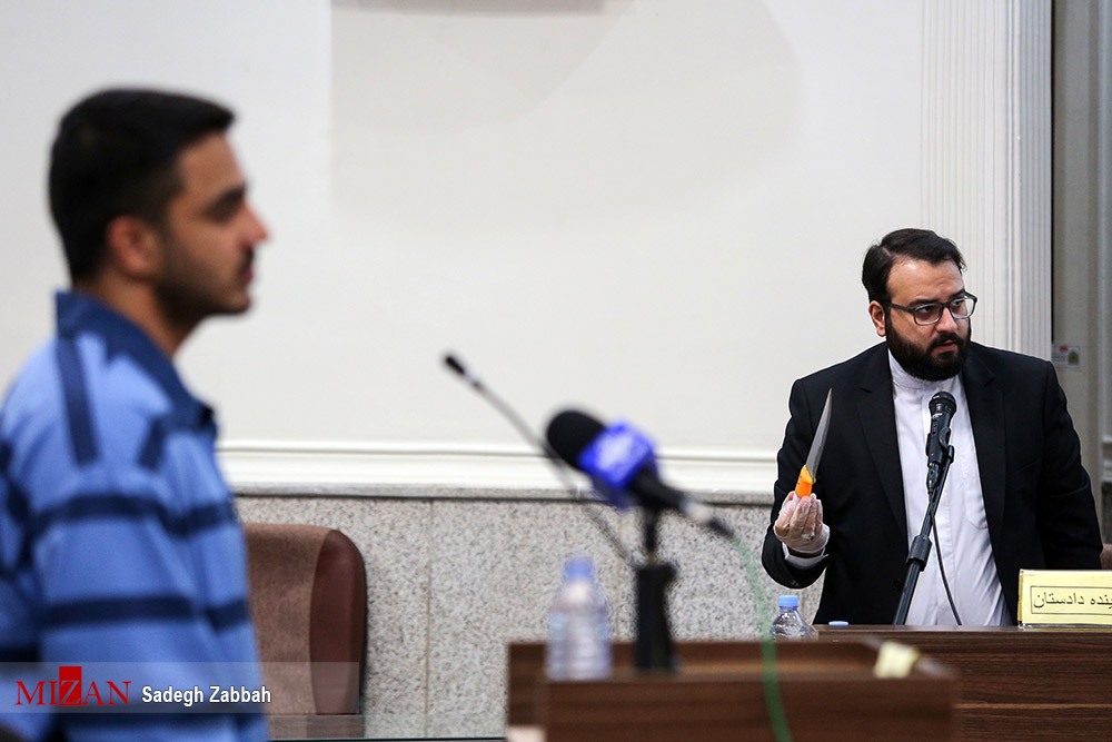 قوه قضاییه: عامل شهادت دو بسیجی در مشهد، در ملاعام اعدام شد