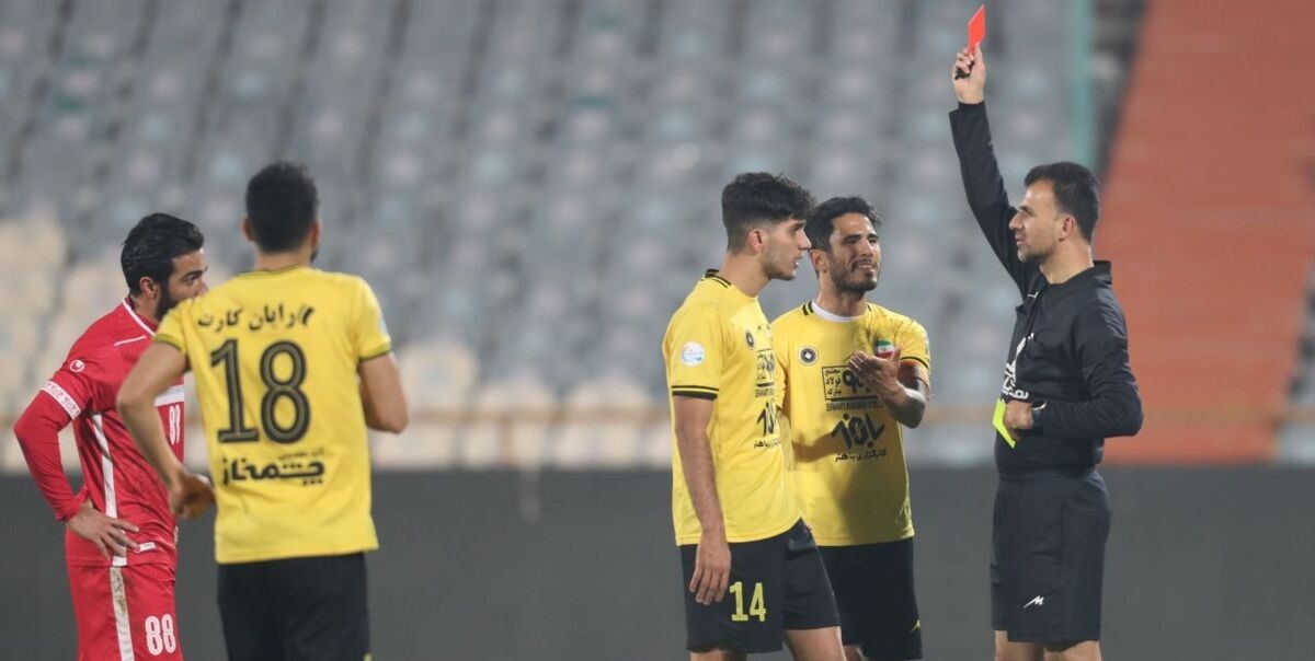 روز بد پرسپولیسی ها مقابل سپاهان ؛ طلایی پوشان به استقلال راهکار دادند؟ روز بد پرسپولیسی ها مقابل سپاهان ؛ طلایی پوشان به استقلال راهکار دادند؟