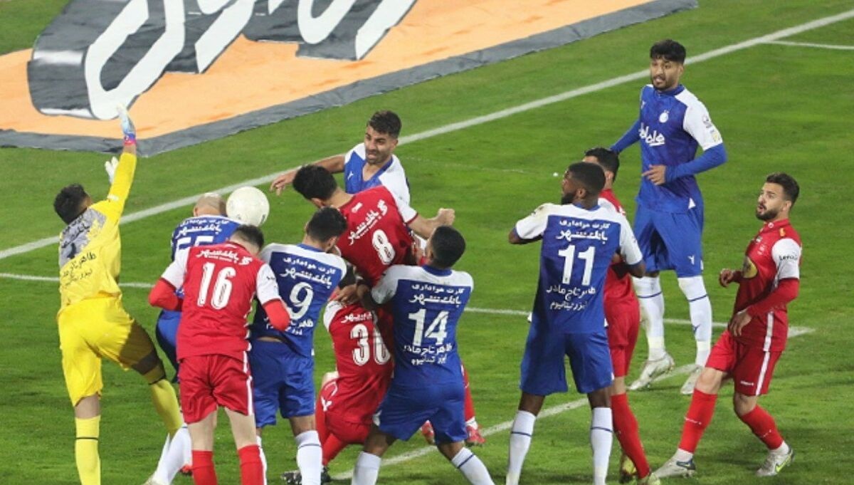 خط و نشان ستاره پرسپولیس : می‌توانستیم استقلال را ببریم