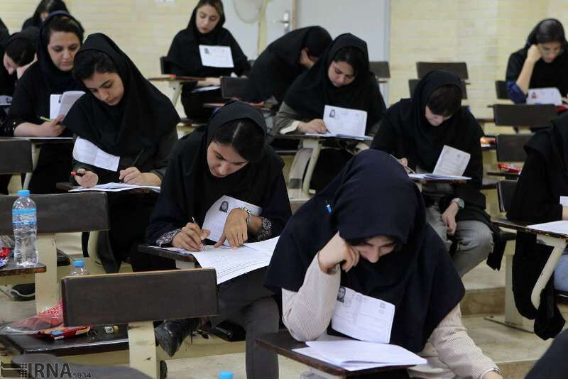 نارضایتی شدید معلمان از حقوق های پایین نارضایتی شدید معلمان از حقوق های پایین