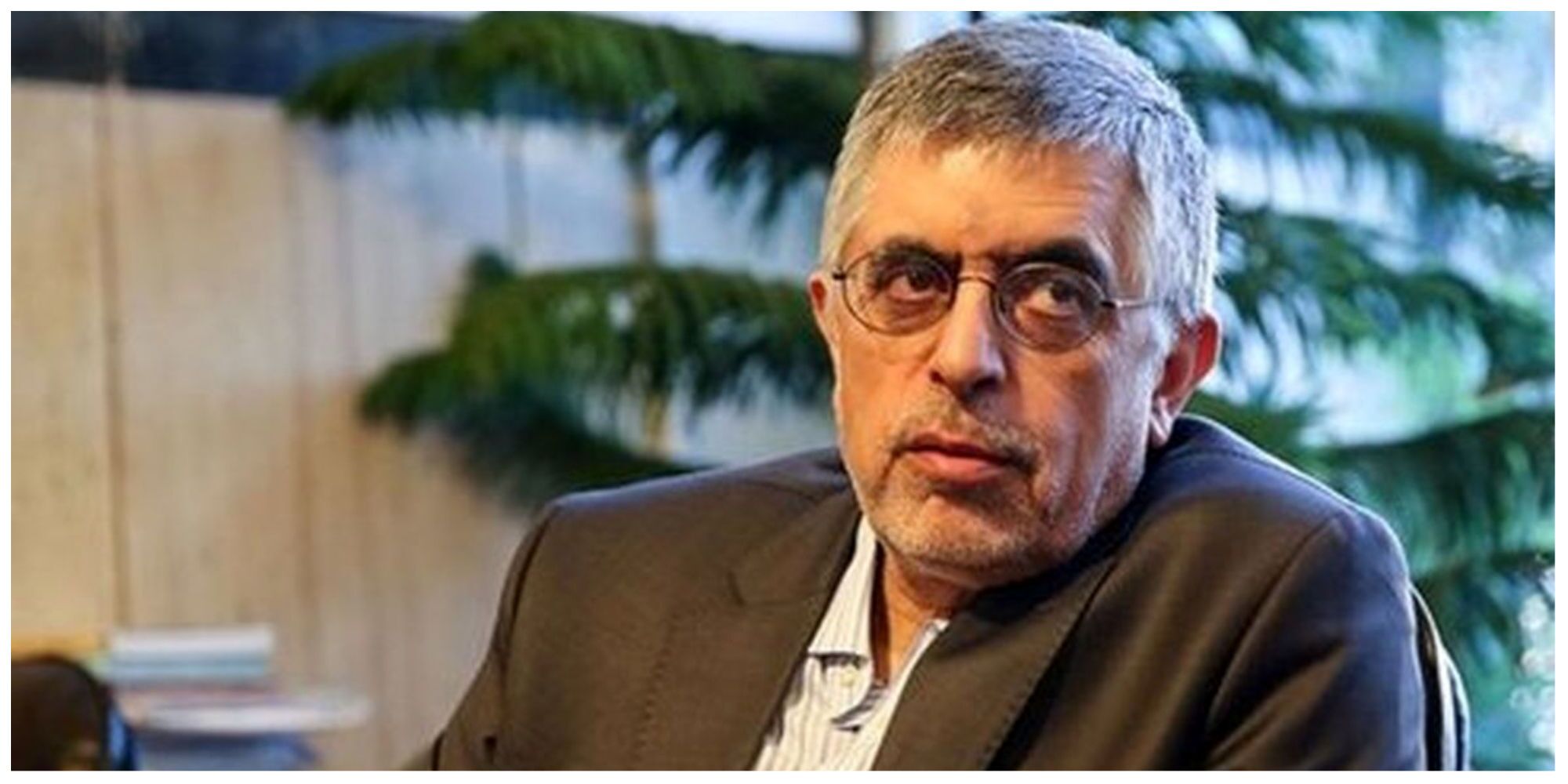 هرکسی که مخالف حرف زد، نباید یقهاش را گرفت هرکسی که مخالف حرف زد، نباید یقهاش را گرفت