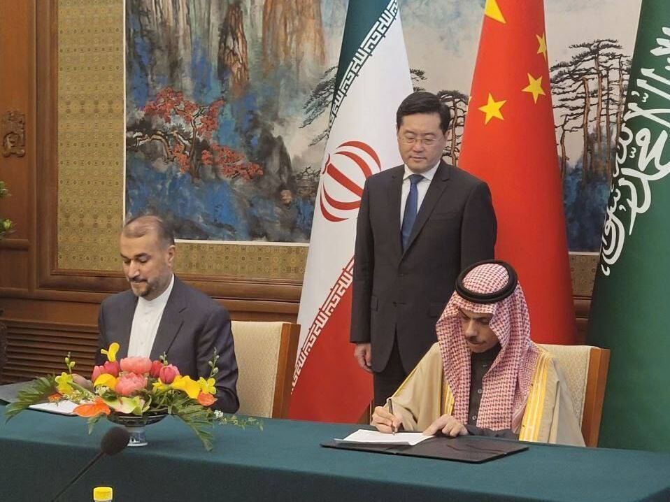 امضای بیانیه مشترک میام ایران و عربستان در چین / توافق برای تسهیل روادید عمره / دعوت بن فرحان از امیرعبداللهیان برای سفر به ریاض / قدردانی دو طرف از چین به خاطر میزبانی نشست و تشکر از سوئیس به خاطر تلاش‌ برای حفاظت منافع عربستان و ایران