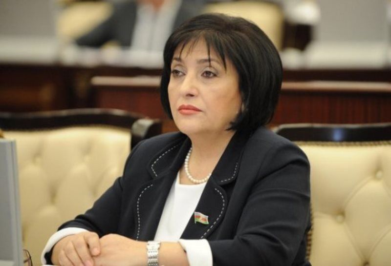 رئیس مجلس جمهوری آذربایجان با انتقاد شدید از ایران: هیچکس حق دخالت در اعمال حاکمیت ملی ما را ندارد/ تهران در منطقه تنش و درگیری ایجاد می کند و تلاش برای برقراری صلح بین باکو و ایروان را مختل می کند. رئیس مجلس جمهوری آذربایجان با انتقاد شدید از ایران: هیچکس حق دخالت در اعمال حاکمیت ملی ما را ندارد/ تهران در منطقه تنش و درگیری ایجاد می کند و تلاش برای برقراری صلح بین باکو و ایروان را مختل می کند.