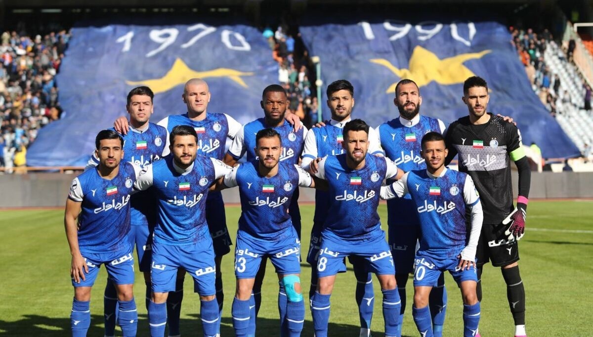 کری حسن روشن برای پرسپولیس و سپاهان کری حسن روشن برای پرسپولیس و سپاهان