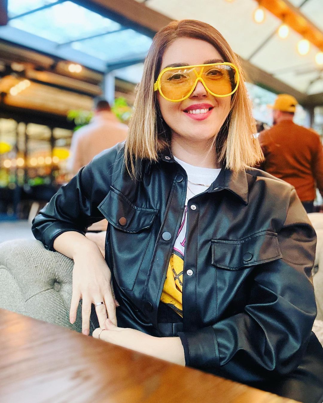 عکس پربازدید از تیپ خاص و دلبرانه عایشه گل