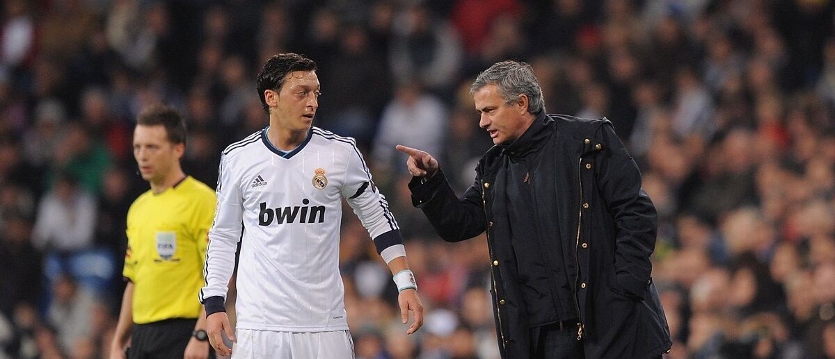 مسوت اوزیل بهترین بازیکن جهان را معرفی کرد