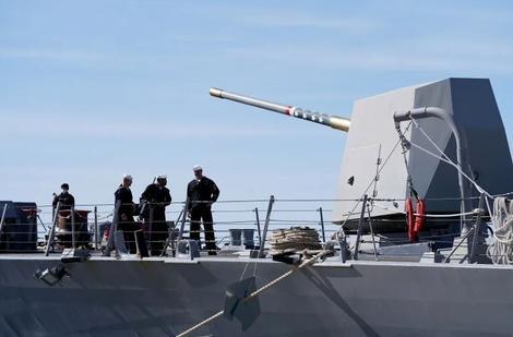 درگیری مستقیم بین آمریکا و انصارالله یمن آغاز شد/ حمله آمریکا به 3 قایق یمنی در دریای سرخ