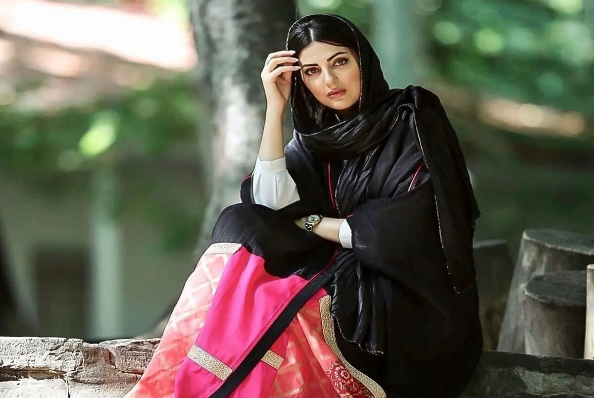 محجبه شدن خرم سلطان ایران /عکس