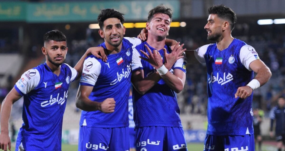 ماجرای پیامک عجیب به استقلال ؛ چه کسی پیش از دربی تیم استقلال را به هم ریخت؟