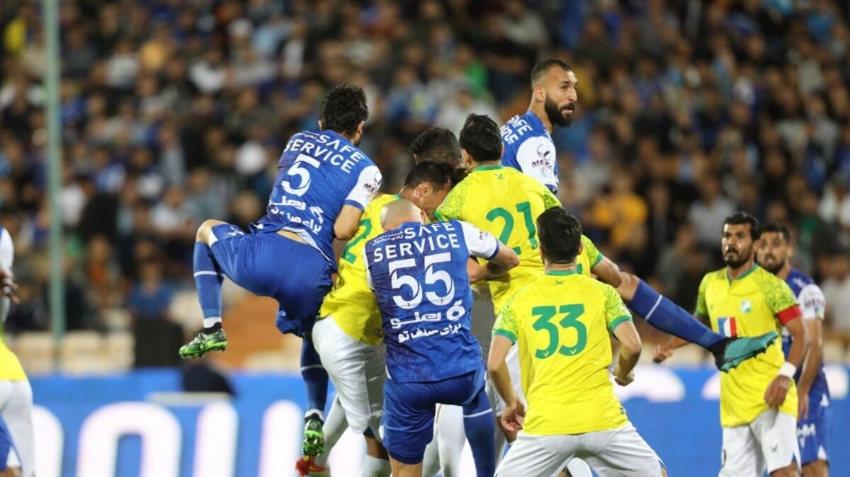 عصبانیت شدید روزبه چشمی پس از دیدار استقلال